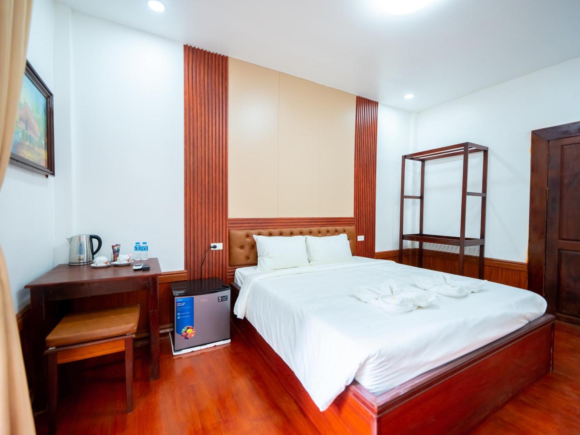 Vientiane Ruby Villa Hotel Exterior photo