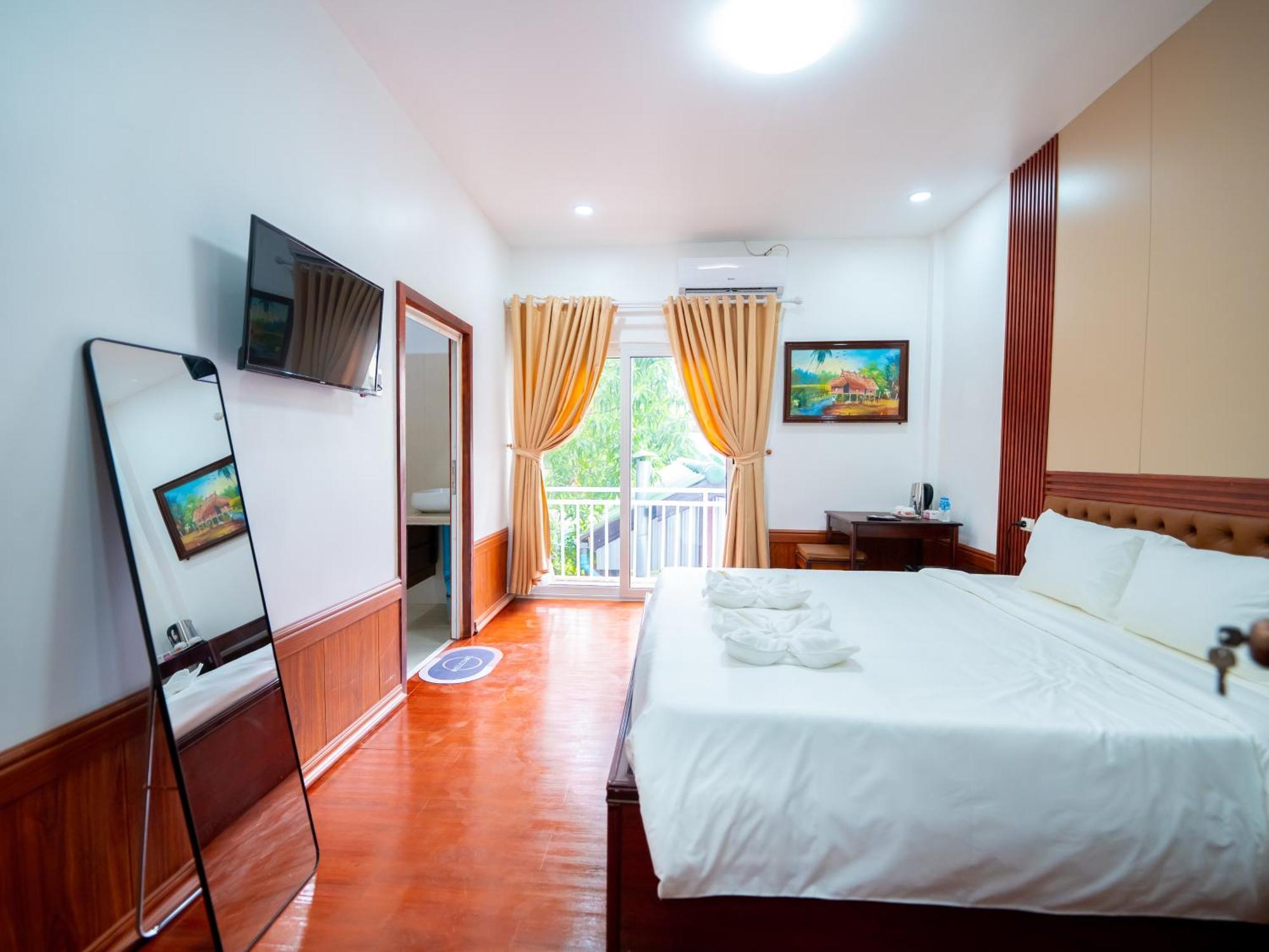 Vientiane Ruby Villa Hotel Exterior photo