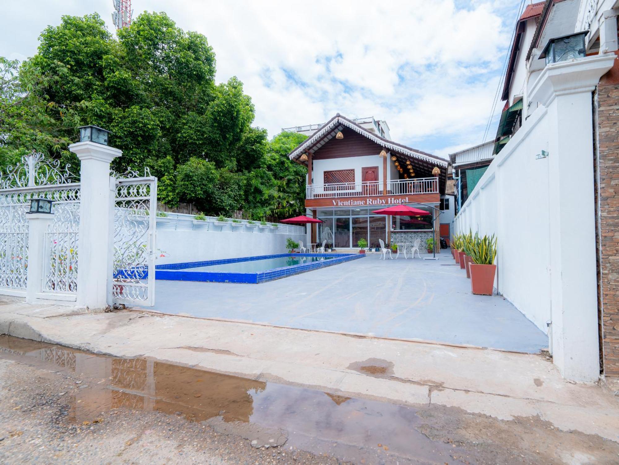 Vientiane Ruby Villa Hotel Exterior photo