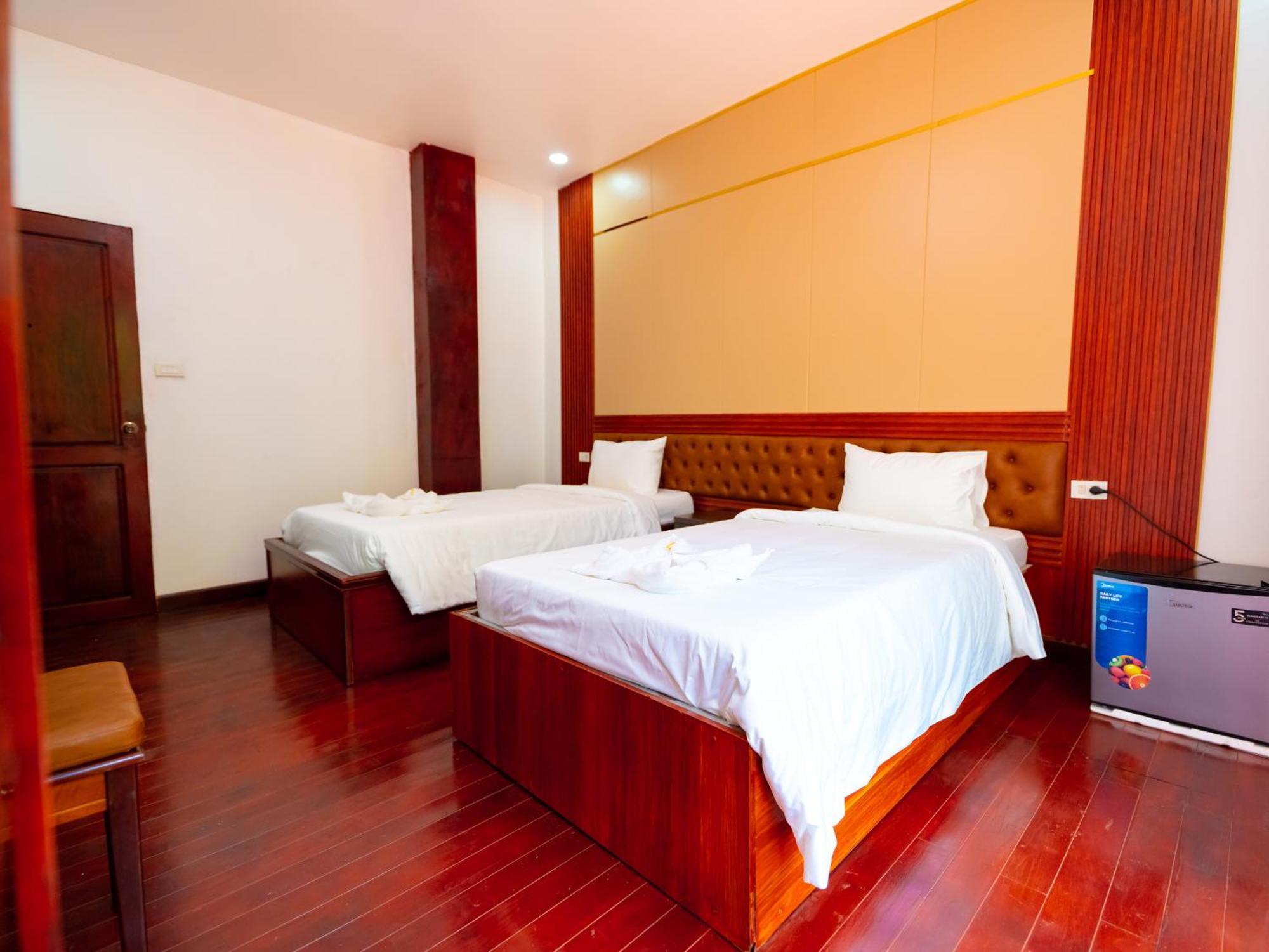 Vientiane Ruby Villa Hotel Exterior photo